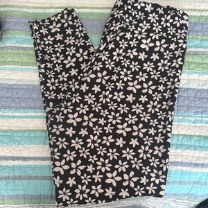 LuLaRoe Black and White Floral Leggings